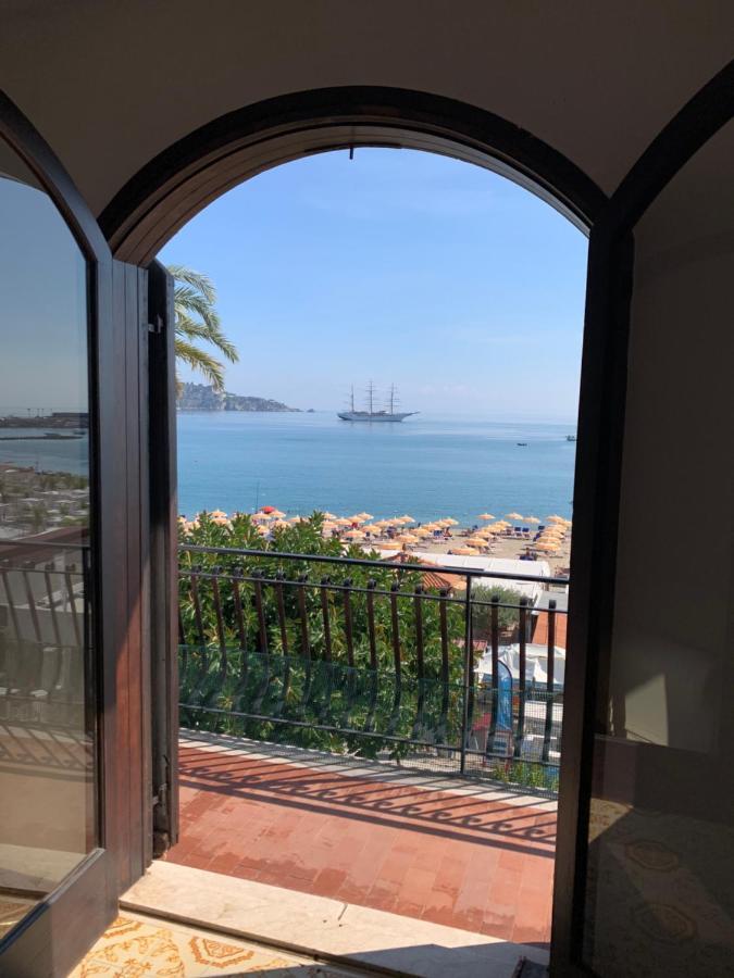 Appartamento Taormina Giardini-Naxos מראה חיצוני תמונה